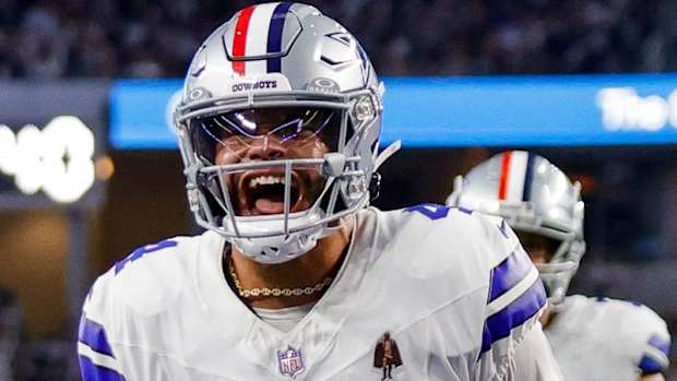 dak yell red blue